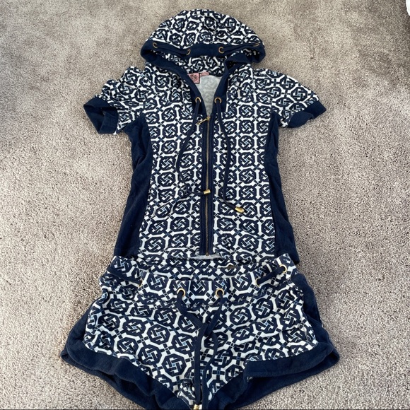Juicy Couture Two Piece Set - Picture 1 of 9